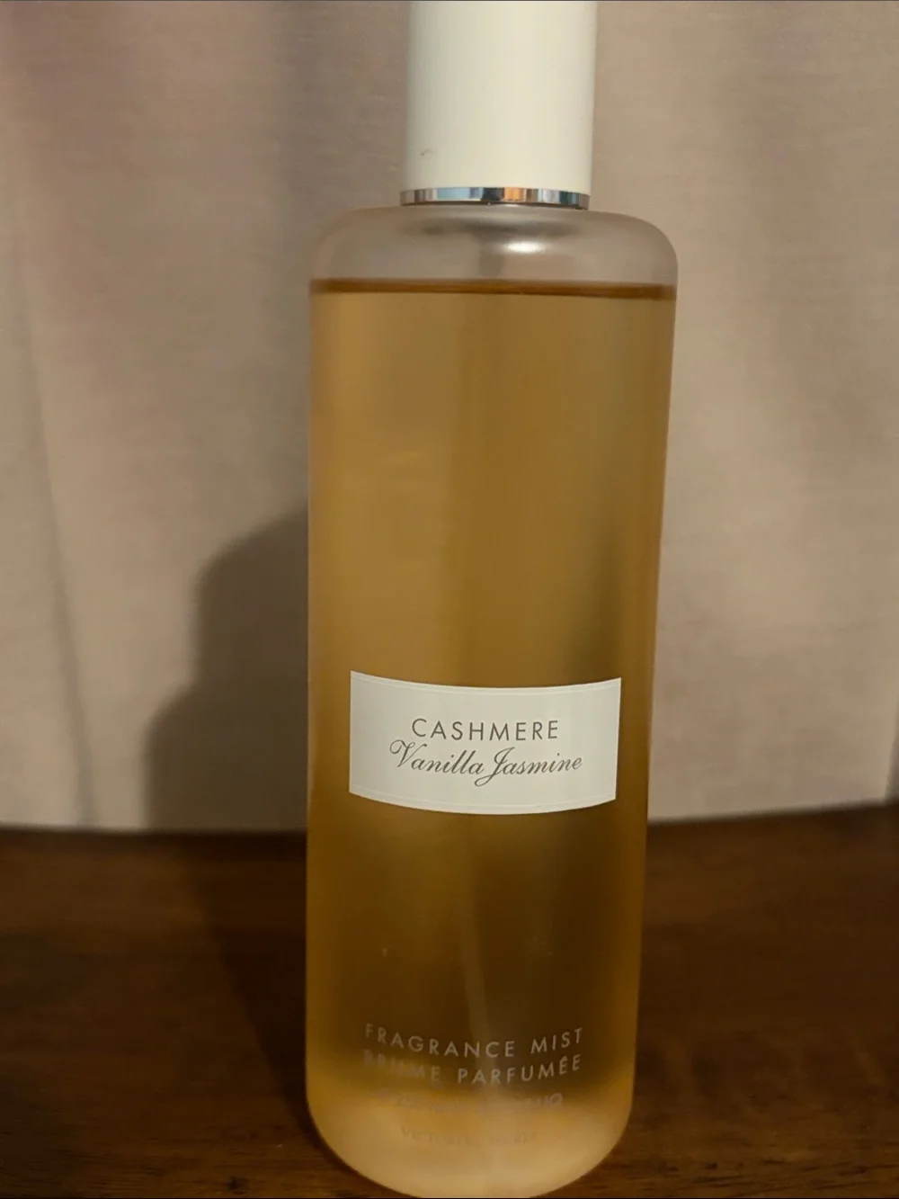 Victoria's Secret Cashmere Vanilla Jasmine Fragrance Mist - Amber & White